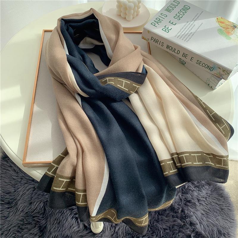 Scarves 2021 Autumn And Winter Cotton Linen Scarf Ladies Large Size Shawl Travel Sunscreen Gauze Warm
Scarves 2021 Autumn And Winter Cotton Linen Scarf Ladies Large Size Shawl Travel Sunscreen Gauze Warm