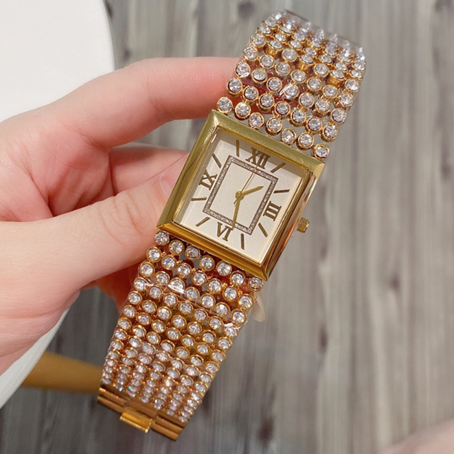 2021 Fashion women Watch Luxury Shine Diamonds Square Dial ladies Wristwatch Multi Colors High quality Famous designer Jewelry buckle Nice G, Slivery;brown
2021 Fashion women Watch Luxury Shine Diamonds Square Dial ladies Wristwatch Multi Colors High quality Famous designer Jewelry buckle Nice G, Slivery;brown