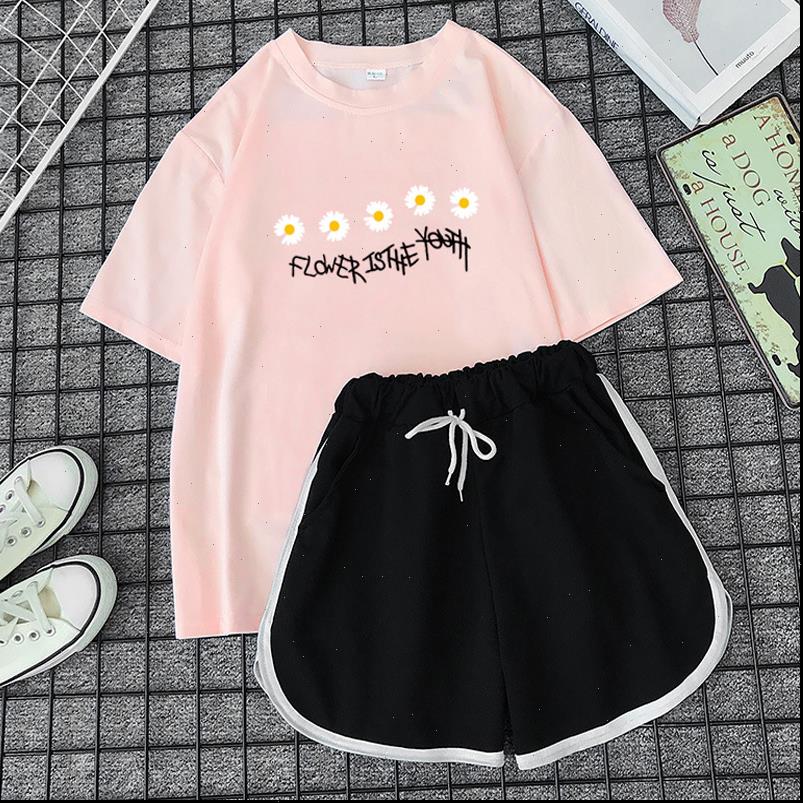 2 piece set shirts womens tracksuits and shorts sets summer fashion casual flower tracksuit suit outfits, Gray
2 piece set shirts womens tracksuits and shorts sets summer fashion casual flower tracksuit suit outfits, Gray