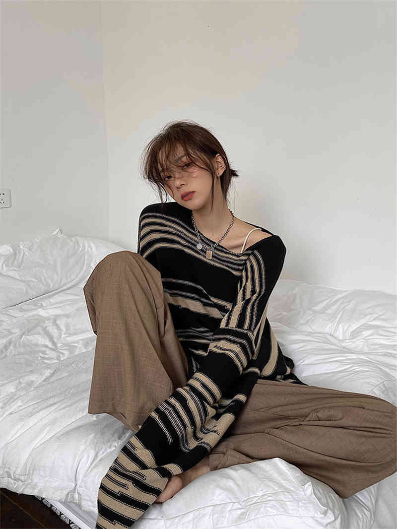 Women's Sweaters gothic punk sweater striped with long sleeves, shredder jacket, big retro hip hop, casual knitted 40F5, 1# shoe box
Women's Sweaters gothic punk sweater striped with long sleeves, shredder jacket, big retro hip hop, casual knitted 40F5, 1# shoe box