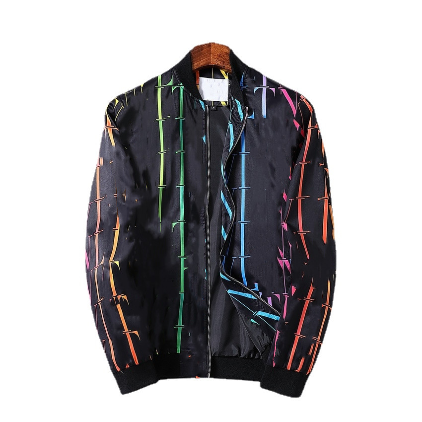 2022 designers jackets mens Outerwear bomber jacket top quality Smooth soft Brand Jackets prints Letter embroidery Asian size 3XL
2022 designers jackets mens Outerwear bomber jacket top quality Smooth soft Brand Jackets prints Letter embroidery Asian size 3XL