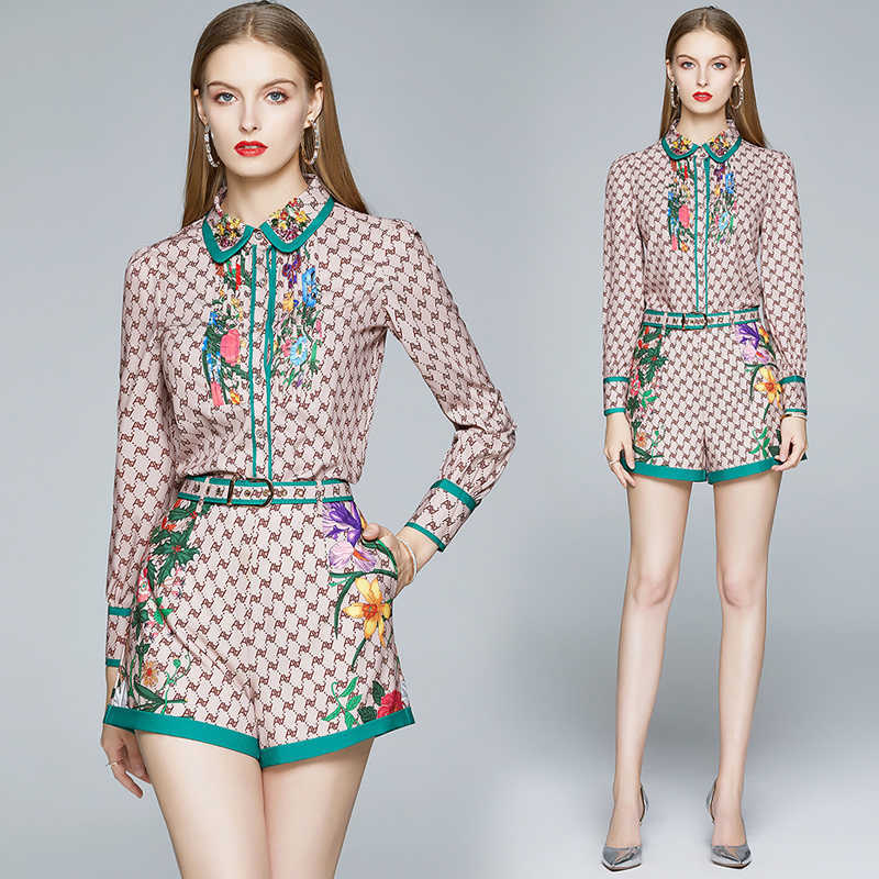 Banulin Spring Summer Fashion Runway Shorts Suit Women's Letter Floral Blouse Shirt+Vintage Print Mini Skirt Two Pieces Set 210708, The picture color
Banulin Spring Summer Fashion Runway Shorts Suit Women's Letter Floral Blouse Shirt+Vintage Print Mini Skirt Two Pieces Set 210708, The picture color