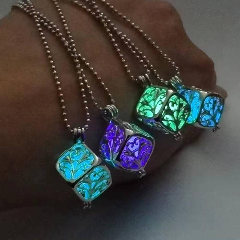 Chains Luminous Box Necklace Hollow Pendant Trend Fashion Cool Birthday Gift Jewelry Accessories
Chains Luminous Box Necklace Hollow Pendant Trend Fashion Cool Birthday Gift Jewelry Accessories
