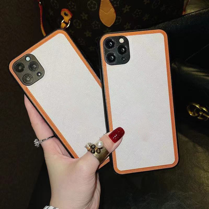 2021 Fashion Transparent phone case Designers Phone cases for 12 pro 11 7 8 7P 8P X XS MAX XR SE2020 Plus, White
2021 Fashion Transparent phone case Designers Phone cases for 12 pro 11 7 8 7P 8P X XS MAX XR SE2020 Plus, White