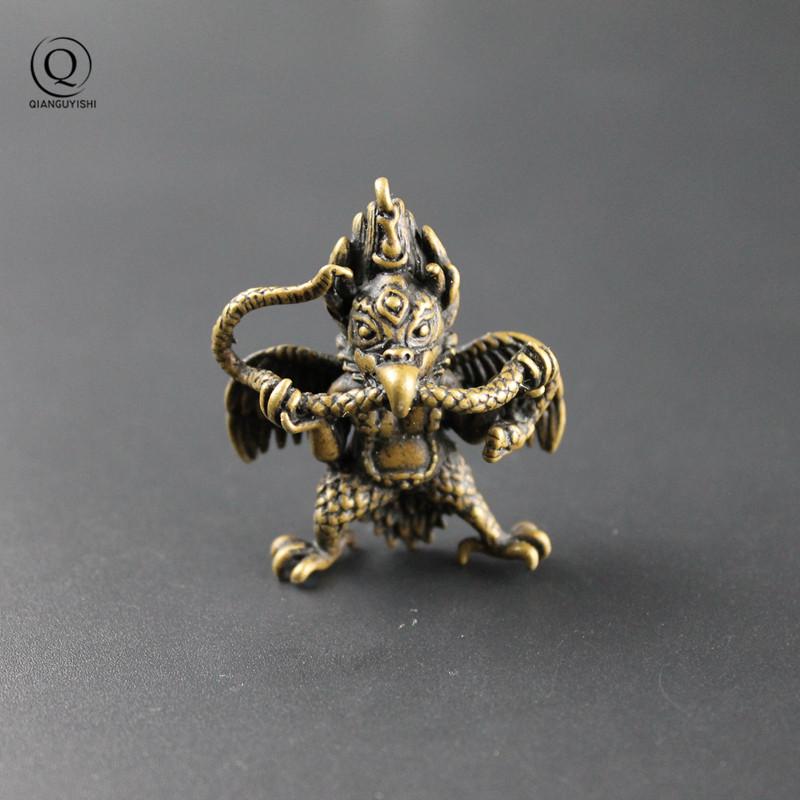 Charms Antique Brass God Of Eagle Ornaments Nepal Tibetan Buddhism Magic Keychain Keyring Pendants Car Key Hangings, Bronze;silver
Charms Antique Brass God Of Eagle Ornaments Nepal Tibetan Buddhism Magic Keychain Keyring Pendants Car Key Hangings, Bronze;silver