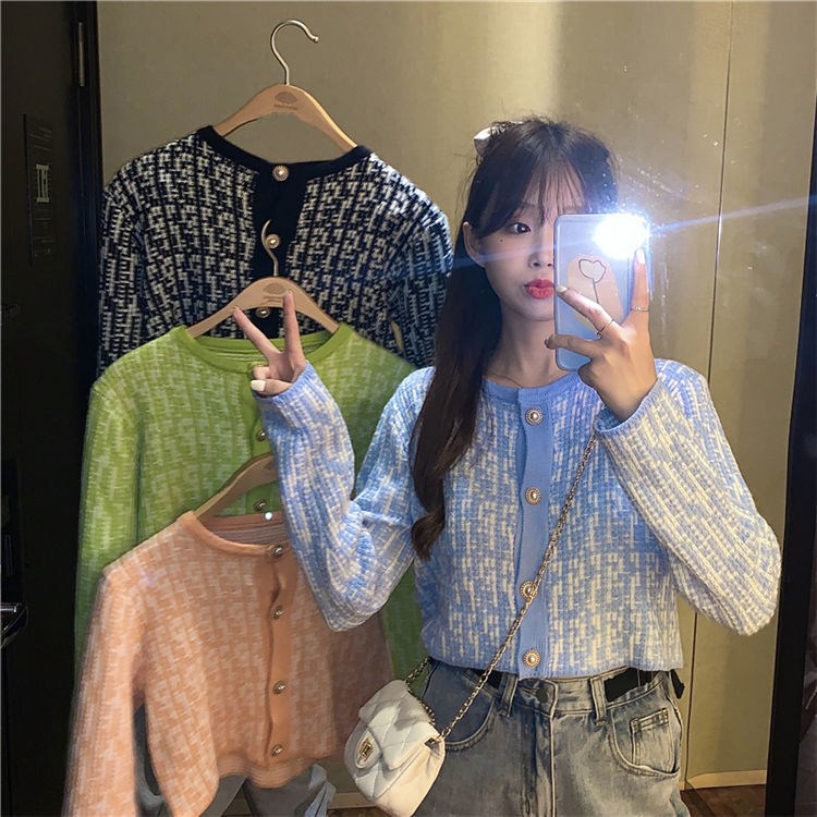 Autumn Winter Outwear Women Casual Knitted Loose Sweaters Korean Brand Designer Slim Long Sleeve Embroidery Print Cardigans Ladies Small Fragrant Wind Coat, Green
Autumn Winter Outwear Women Casual Knitted Loose Sweaters Korean Brand Designer Slim Long Sleeve Embroidery Print Cardigans Ladies Small Fragrant Wind Coat, Green