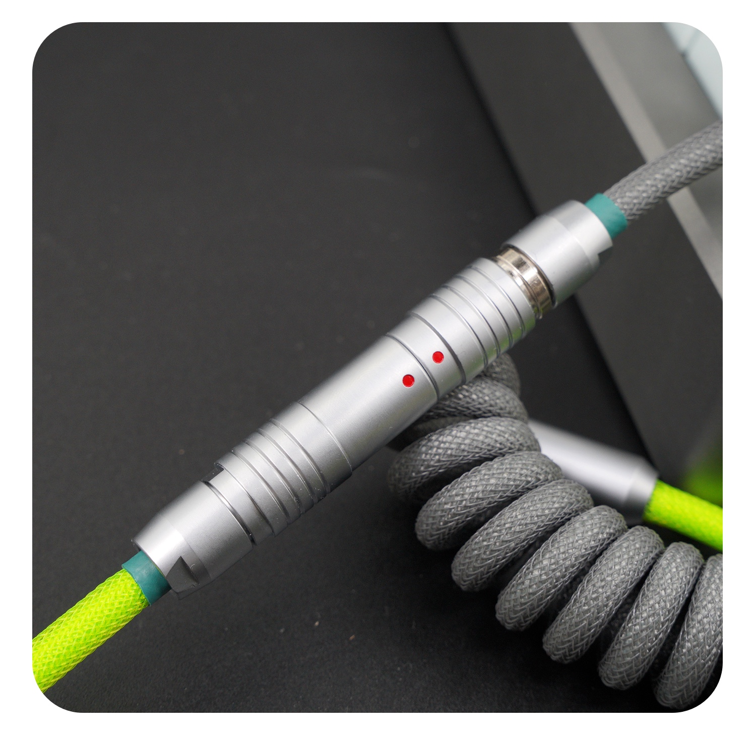 GeekCable Handmade Customized Mechanical Keyboard Data Cable For GMK Theme SP Keycap Line Lime Colorway
