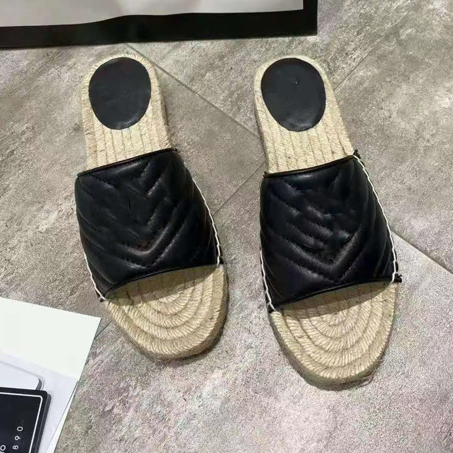Woman Leather Espadrille Slipper Waves Letter Printed Siliver Mental Pairs Designer Lady Canvas Cord Platform Flat Rubber Sole Slide Sandal, Slipper dustbag
Woman Leather Espadrille Slipper Waves Letter Printed Siliver Mental Pairs Designer Lady Canvas Cord Platform Flat Rubber Sole Slide Sandal, Slipper dustbag