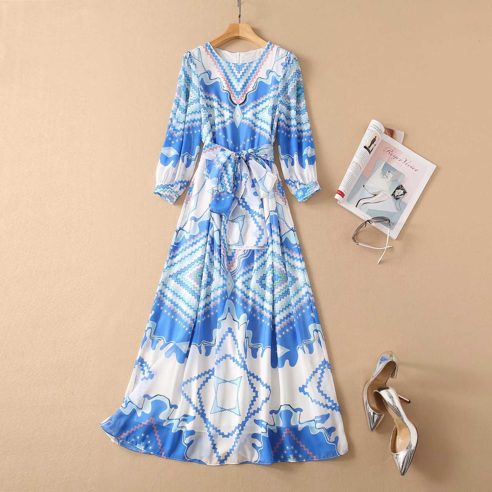 HIGH QUALITY est Runway Designer Women's Fashion O'Neck 3/4 Lantern Sleeve Blue Spectrum Printed Bohemian Long Dress 210526
HIGH QUALITY est Runway Designer Women's Fashion O'Neck 3/4 Lantern Sleeve Blue Spectrum Printed Bohemian Long Dress 210526