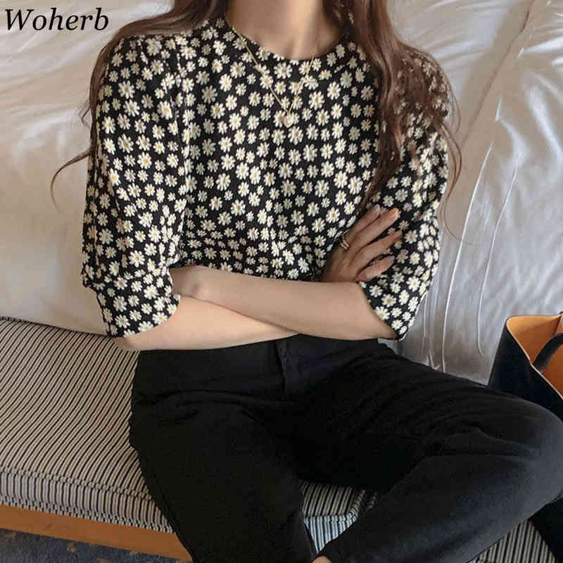 Puff Sleeve Daisy Floral Print Women Shirts Black Elegant Korean Chic Summer Blouses Vintage Casual Ins Blusas Mujer 210519