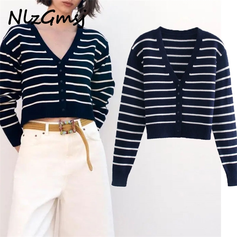 Sweater Women Striped knitted Long Sleeve Loose Vintage Short V-neck Tops Lady Outwear 04 210628, As picture
Sweater Women Striped knitted Long Sleeve Loose Vintage Short V-neck Tops Lady Outwear 04 210628, As picture
