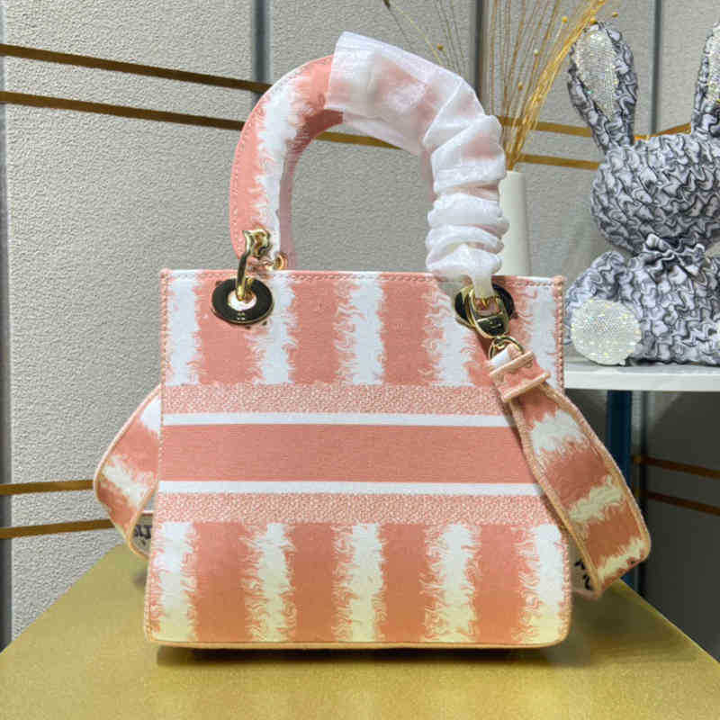 Hanghhangbag Luxury Designer Fashion Hand Handbag Handbags Backpack Wallet Purse Shoulder Crossbody Tote Bags Mini Bag Weave Embroidery
Hanghhangbag Luxury Designer Fashion Hand Handbag Handbags Backpack Wallet Purse Shoulder Crossbody Tote Bags Mini Bag Weave Embroidery