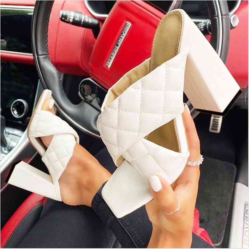 Leather Check High Heel Sandals Ladies Runway Party Shoes Women Cross Woven Pleated Muller Shoes Sexy Square Heel Slippers Women 210402, Black
Leather Check High Heel Sandals Ladies Runway Party Shoes Women Cross Woven Pleated Muller Shoes Sexy Square Heel Slippers Women 210402, Black