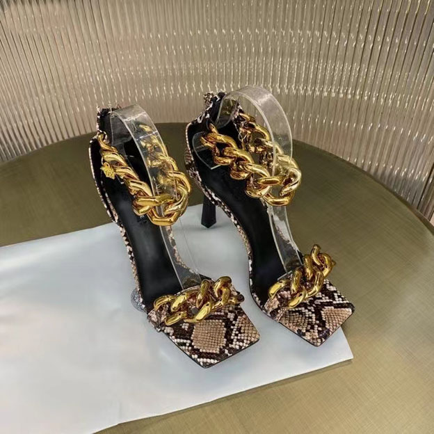 Women's Chain Designer Dress Shoes Fashion Snakes Black Leather Non slip Sandals Luxury Show Party Dress Shoe Size 35-42, Box
Women's Chain Designer Dress Shoes Fashion Snakes Black Leather Non slip Sandals Luxury Show Party Dress Shoe Size 35-42, Box