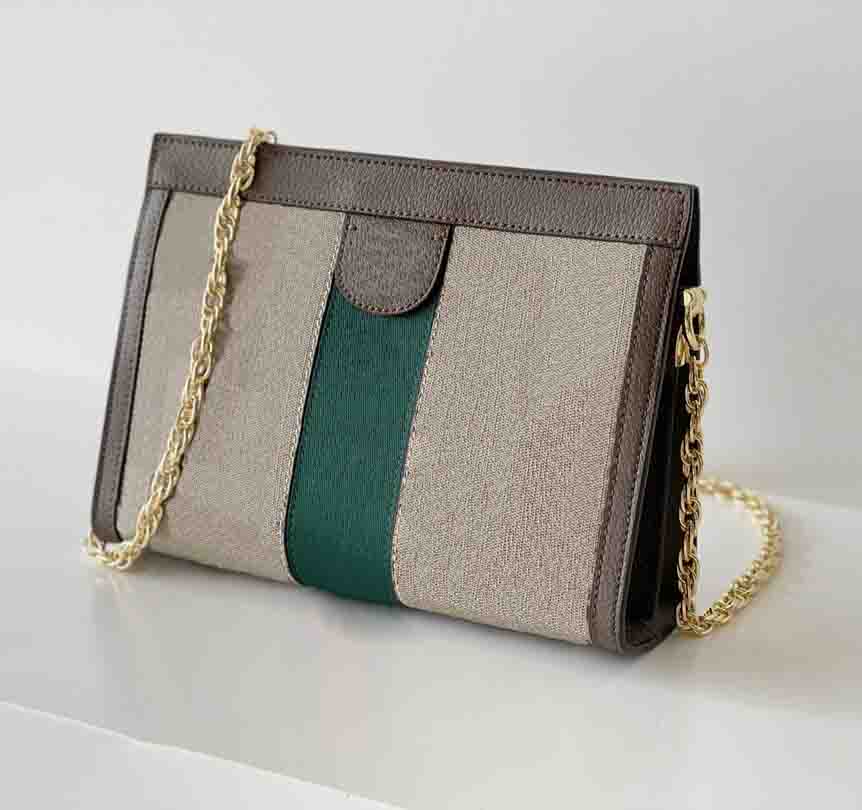 Classic matching color letter printing shoulder bags designer women's fashion envelope bag High quality chain casual wallet
Classic matching color letter printing shoulder bags designer women's fashion envelope bag High quality chain casual wallet