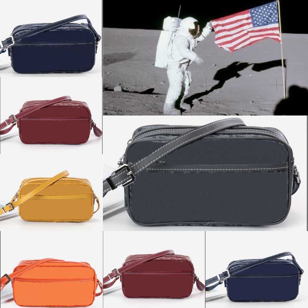 2021 fashion famous brand messenger bag retro high quality outdoor travel shopping goya handbag star inspiration embroidery shoulder, Red
2021 fashion famous brand messenger bag retro high quality outdoor travel shopping goya handbag star inspiration embroidery shoulder, Red