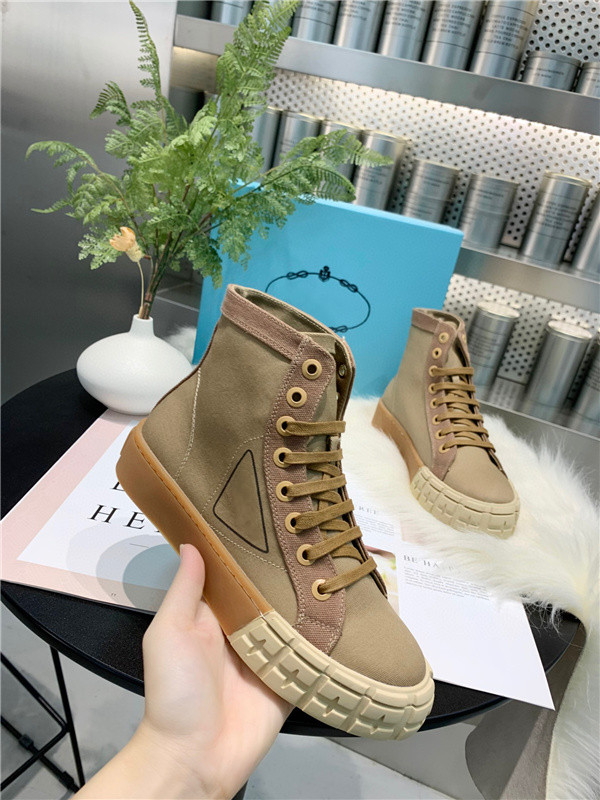 Womens Platform Casual Shoes Sneakers Black Leather Suede Walking Dress Sneakers Luminous Reflective Trainers Shoes size35-40, Choose the color
Womens Platform Casual Shoes Sneakers Black Leather Suede Walking Dress Sneakers Luminous Reflective Trainers Shoes size35-40, Choose the color