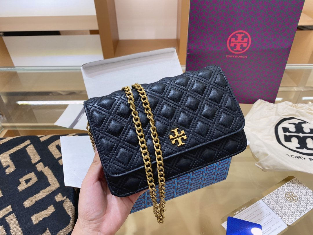 Designer Fashion Casual Tote Bag Shoulder Bag Messenger Bag Handbag Wallet Handbag Tory Backpack Burch A23, White
Designer Fashion Casual Tote Bag Shoulder Bag Messenger Bag Handbag Wallet Handbag Tory Backpack Burch A23, White