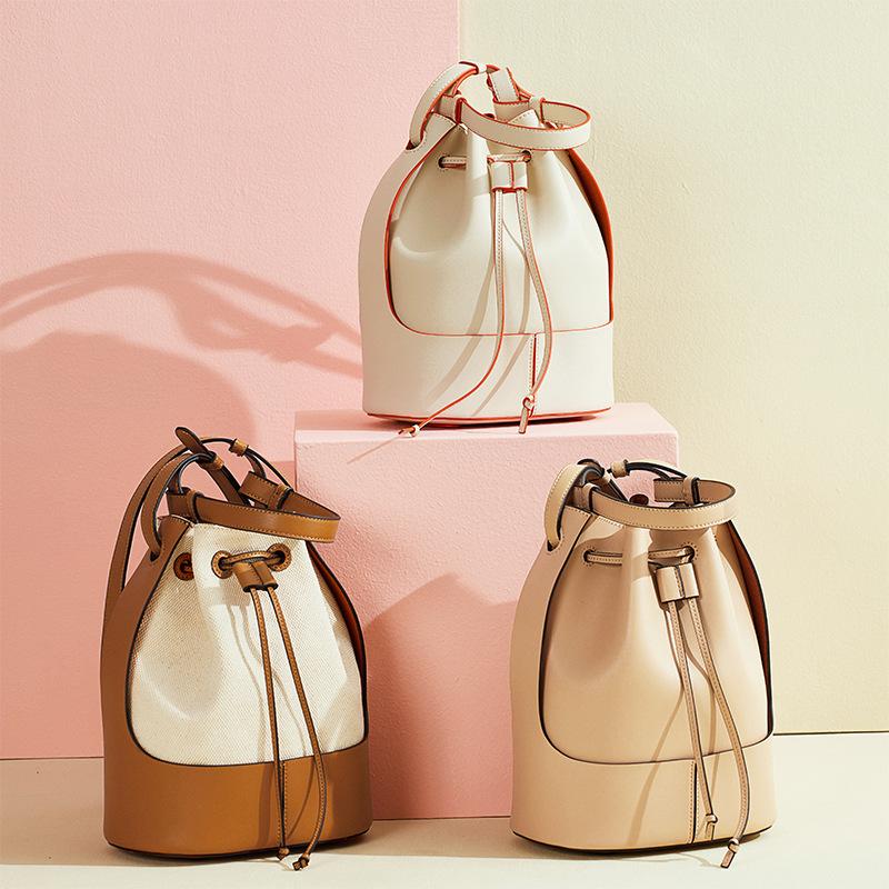 Evening Bags Style Large-Volume Bucket Shoulder Handbag Genuine Leather Bag For Woman 2021 With Inner Pocket
Evening Bags Style Large-Volume Bucket Shoulder Handbag Genuine Leather Bag For Woman 2021 With Inner Pocket