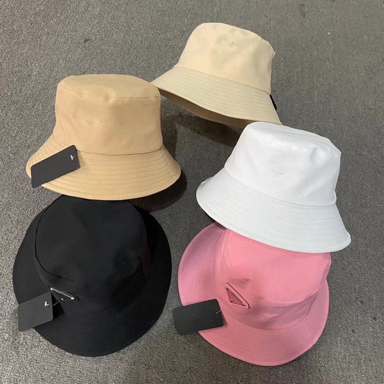 Fashion Designer Bucket Hats for Men Woman Baseball Caps Nylon Fisherman Buckets Hat Patchwork High Quality Summer Winter Sun Visor 2021
Fashion Designer Bucket Hats for Men Woman Baseball Caps Nylon Fisherman Buckets Hat Patchwork High Quality Summer Winter Sun Visor 2021