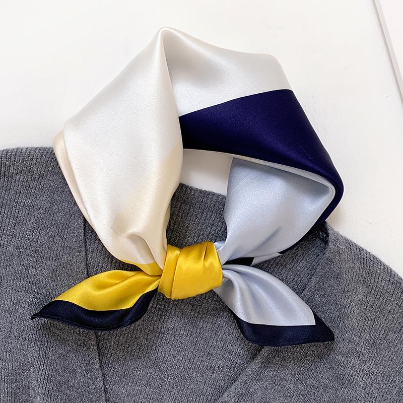 Scarves 2022 Fashion Women Summer 100% Silk Neck Solid Scarf For Hair Headband Luxury Design Print Square Lady Bandana Kerchief, Blue;gray
Scarves 2022 Fashion Women Summer 100% Silk Neck Solid Scarf For Hair Headband Luxury Design Print Square Lady Bandana Kerchief, Blue;gray