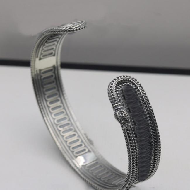 High Quality Silver Plated Bracelet Retro Fashion Design Tongue Letter Bracelet Opening Adjustable Jewelry Supply NRJ
High Quality Silver Plated Bracelet Retro Fashion Design Tongue Letter Bracelet Opening Adjustable Jewelry Supply NRJ