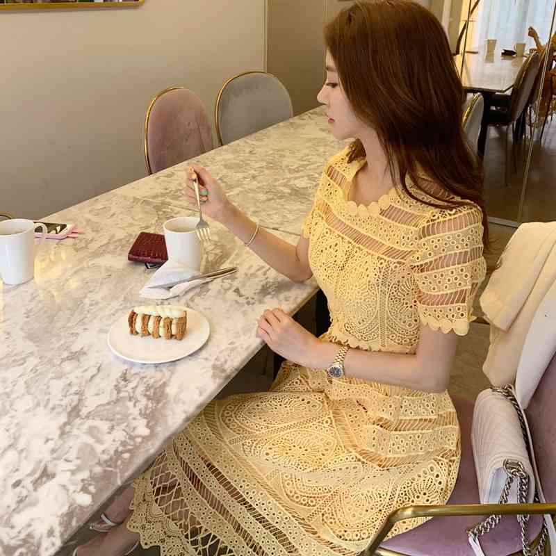 Fashion Summer Hollow Out Lace Dress Women Short sleeve Holidays Big Swing Long es Casual Sweet yellow Vestidos 210520