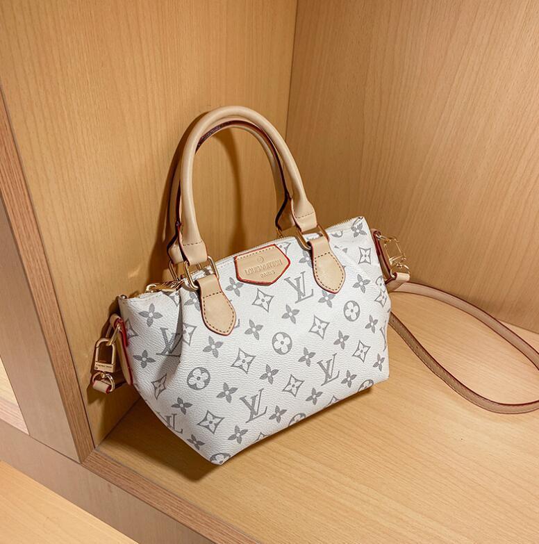 Lv LOUIS BAG VITTON Dauphine Luxury Handbags Messenger Bag Women Tote Genuine Leather Shoulder Bags CrossbodyWULVU5Q1, Red;black
Lv LOUIS BAG VITTON Dauphine Luxury Handbags Messenger Bag Women Tote Genuine Leather Shoulder Bags CrossbodyWULVU5Q1, Red;black