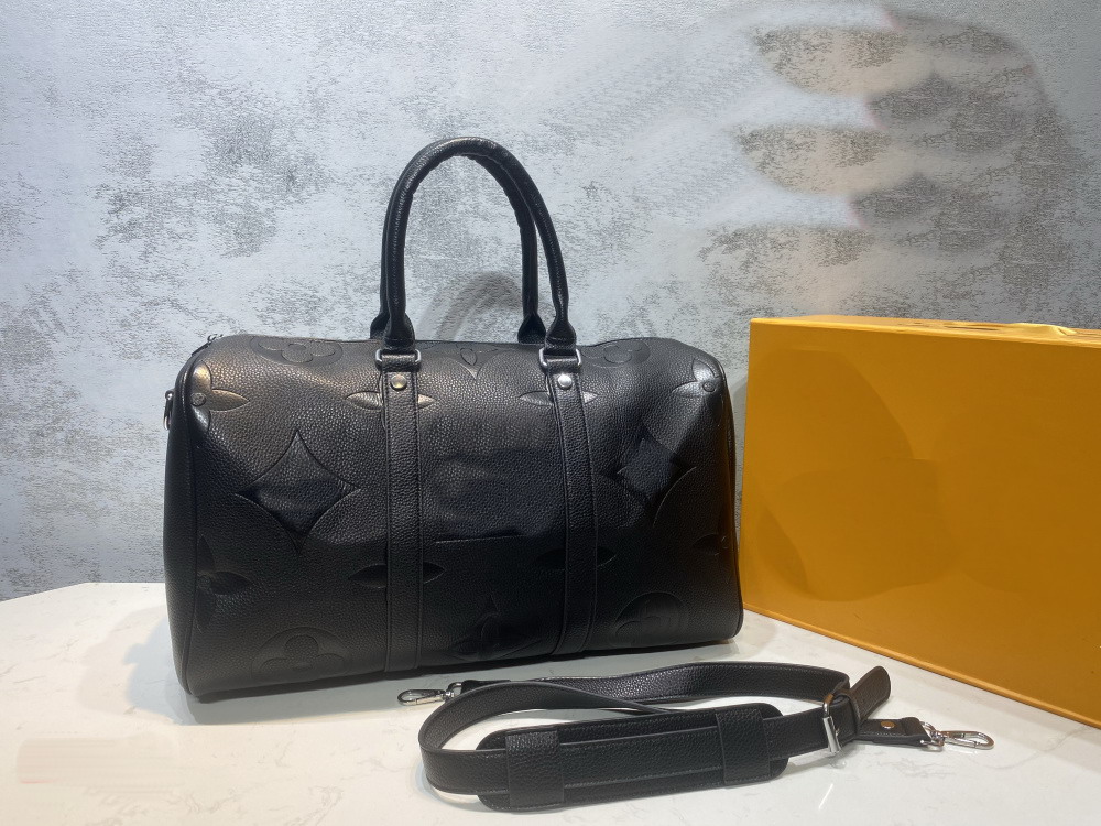 men Luxury designer duffle women travel bags hand luggage mens pu leather handbags large cross body bag totes 55cm, With logo
men Luxury designer duffle women travel bags hand luggage mens pu leather handbags large cross body bag totes 55cm, With logo