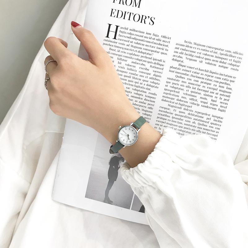 Wristwatches Watch Female Middle School Students Korean Version Of Simple, Small, Fresh, Retro, Thin With Small College Style
Wristwatches Watch Female Middle School Students Korean Version Of Simple, Small, Fresh, Retro, Thin With Small College Style