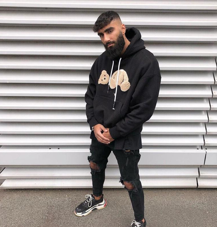 4 Color palms Teddy Bear lettered print Hoodies men women wear oversized loose long sleeve shirt sweater -2XL angels, Black 02
4 Color palms Teddy Bear lettered print Hoodies men women wear oversized loose long sleeve shirt sweater -2XL angels, Black 02