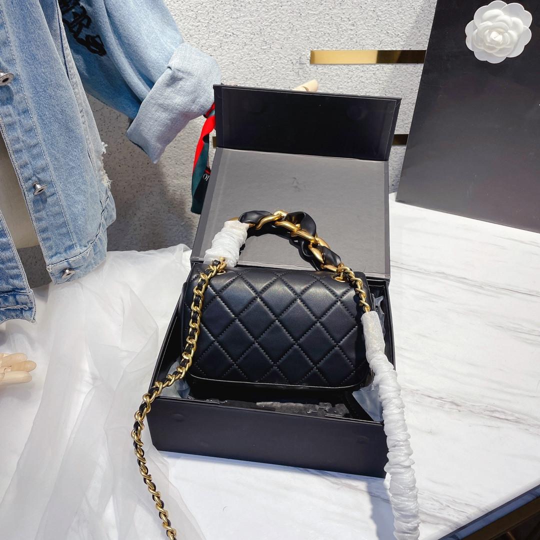 2021 ladies fashion designer bag top quality classic diamond pattern letter chain bags luxury pure color big iron chains handbag, Box
2021 ladies fashion designer bag top quality classic diamond pattern letter chain bags luxury pure color big iron chains handbag, Box