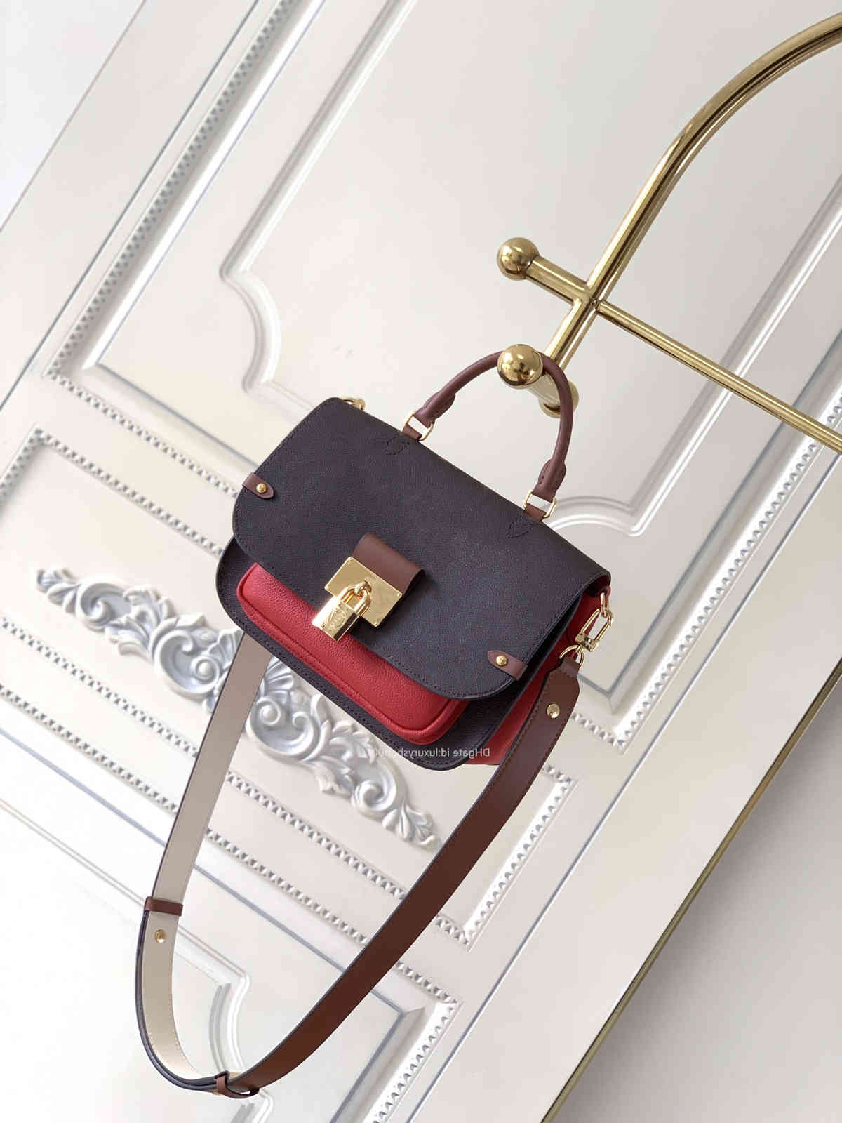 Premium Vaugirard handbags women shoulder bag lady designer bags M44548 M44354 M44353, Old flower red
Premium Vaugirard handbags women shoulder bag lady designer bags M44548 M44354 M44353, Old flower red