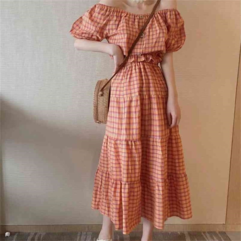 Summer Elegant Ladies Two-Piece Set Korean Plaid Sweet Slash Neck Short Sleeve Sexy Top + High Waist Long Skirt Suit 210519, Photo color
Summer Elegant Ladies Two-Piece Set Korean Plaid Sweet Slash Neck Short Sleeve Sexy Top + High Waist Long Skirt Suit 210519, Photo color