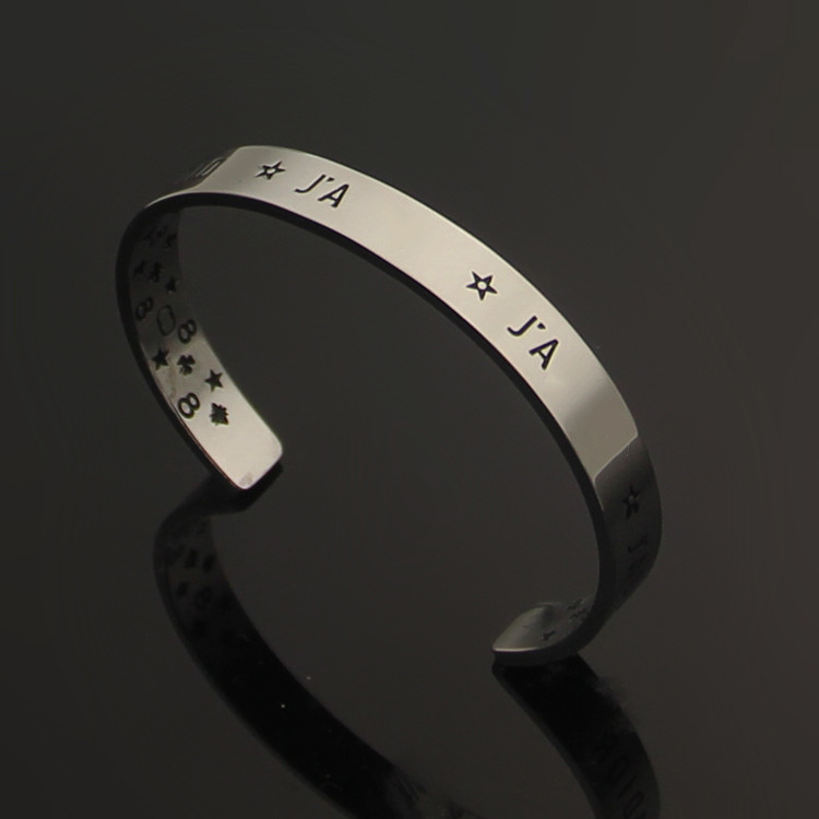 2021 High Polished Gold Silver Rose Colors Bangle Stainless Steel Women's black drop oil five-pointed star bee 8 word Bracelets Trendy Jewelry Wholesale
2021 High Polished Gold Silver Rose Colors Bangle Stainless Steel Women's black drop oil five-pointed star bee 8 word Bracelets Trendy Jewelry Wholesale