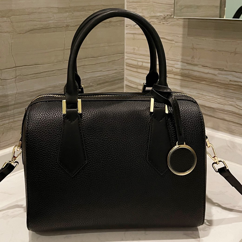 2021 Women Luxury Designers Bags cross body handbags Classic fashion High capacity Boston Pillow tote woman wallet purse female Cosmetic Eve
2021 Women Luxury Designers Bags cross body handbags Classic fashion High capacity Boston Pillow tote woman wallet purse female Cosmetic Eve