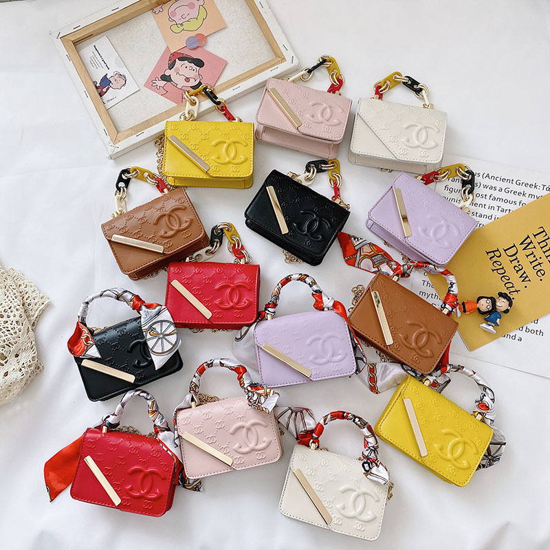 Designer Lady Mini Handbag Kids Children Silk Scarves Purse Colorful Chain Bags Youth Girl Party Bag Womens Totes Messenger Handbags Fashion Accessory Backpack, Colorful chain-black
Designer Lady Mini Handbag Kids Children Silk Scarves Purse Colorful Chain Bags Youth Girl Party Bag Womens Totes Messenger Handbags Fashion Accessory Backpack, Colorful chain-black