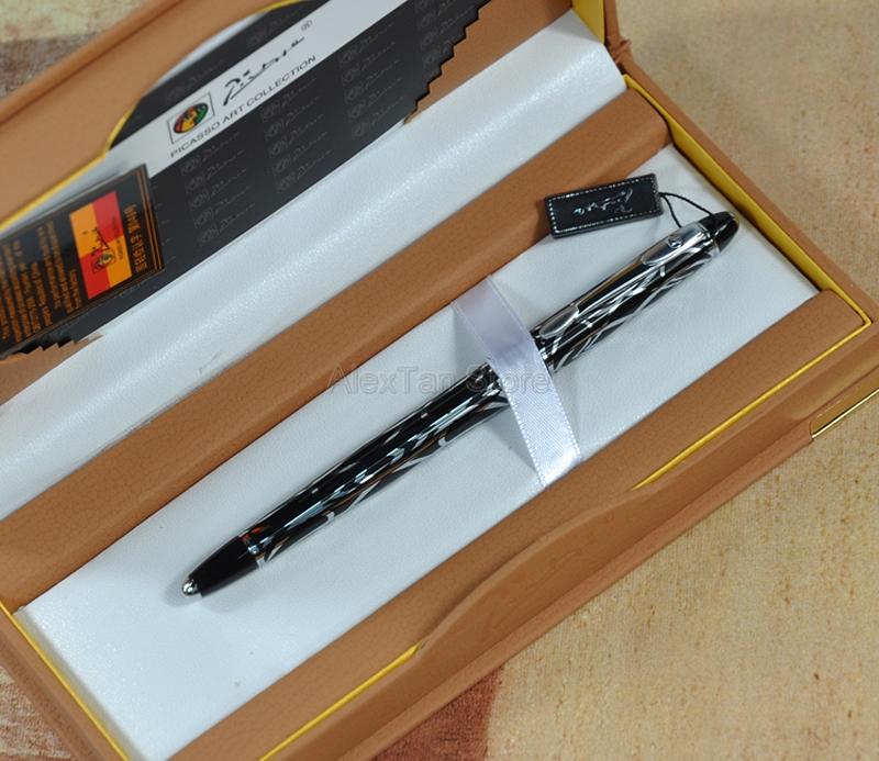 Picasso 901 Creative Fountain Pen Amorous Feeling Of Paris 18KGP Fine Nib Black & Silver Stationery Business Writing Gift Pens
Picasso 901 Creative Fountain Pen Amorous Feeling Of Paris 18KGP Fine Nib Black & Silver Stationery Business Writing Gift Pens