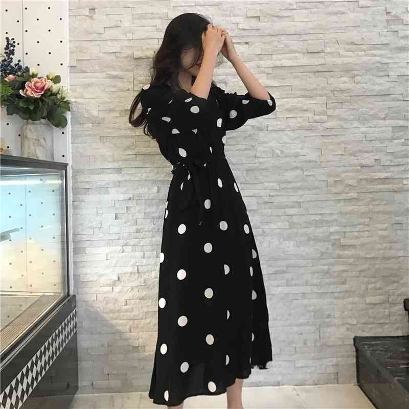 Fashion V-neck Ladies Long Dress Casual Half Sleeve Dot Dress Female New Dresses SuperAen Summer Women's Dress Korean Style 210331