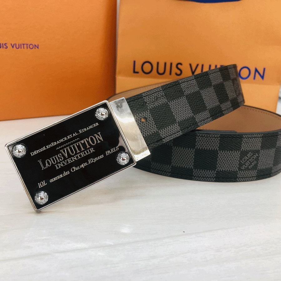 2021 Men Belts Square Buckle Women Fashion Belt Good Quality Genuine Leather Waistband, No box
2021 Men Belts Square Buckle Women Fashion Belt Good Quality Genuine Leather Waistband, No box