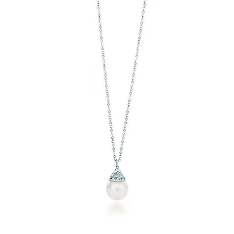 925 Sterling Silver Necklace with Freshwater Pearl er Inlaid Petal Pendant Valentines Day Gift Z250910