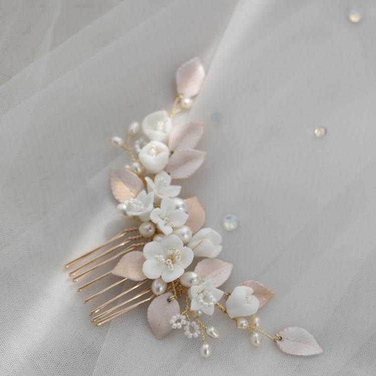 Wedding Accessories Freshwater Pearl Porcelain Hair Combs Pins Flower Leaf Headpieces Gold Color Hairpins Bride Bridal Jewelry X0625