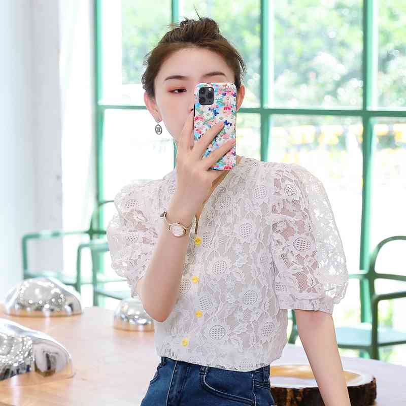 Blusas Mujer De Moda Summer Sexy Lace Puff Sleeve Women Shirt Elegant V-Collar Short Fashion Blouse Tops 9667 210506