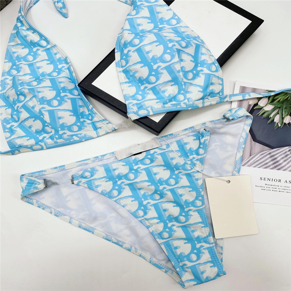 Luxury 2021 Summer Beach Fashion Woman Bikini Brand Designer Sexy Strap Two-Piece Swimsuit Swimwear 6 Styles
Luxury 2021 Summer Beach Fashion Woman Bikini Brand Designer Sexy Strap Two-Piece Swimsuit Swimwear 6 Styles