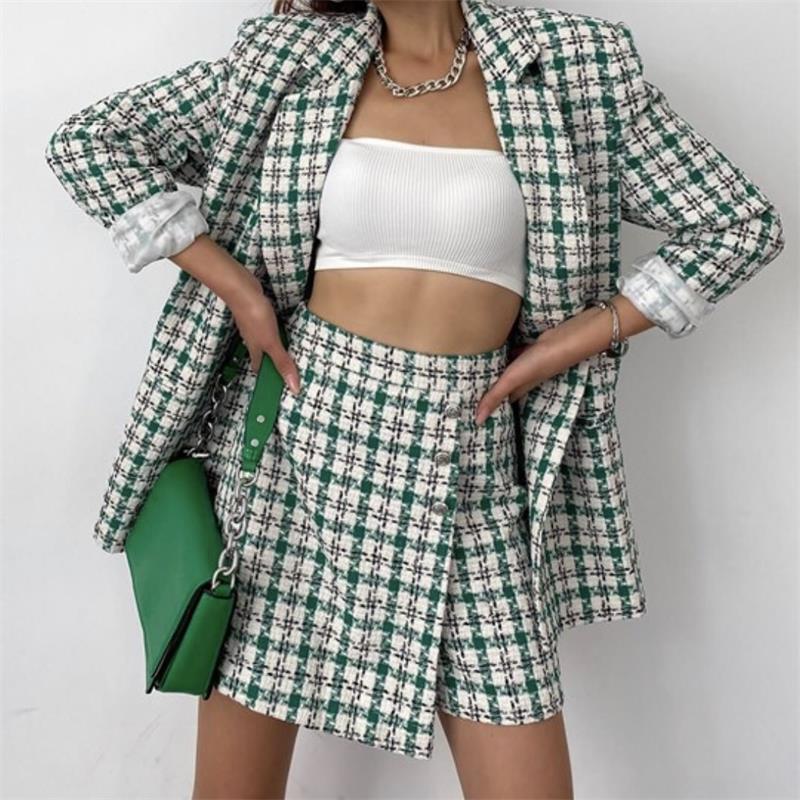 Women' Suits & Blazers MESTTRAF Women 2021 Fashion One-Button Tweed Blazer Coat Vintage Long Sleeve Pocket Female Outerwear Streetwear, As picture
Women' Suits & Blazers MESTTRAF Women 2021 Fashion One-Button Tweed Blazer Coat Vintage Long Sleeve Pocket Female Outerwear Streetwear, As picture