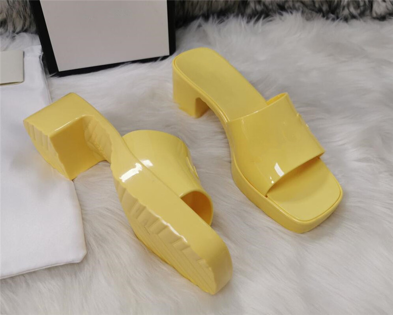 Fashion Women's Casual sandals Summer Beach slippers High quality chunky heels shoes female flip flops woman Sandal G32916, Black
Fashion Women's Casual sandals Summer Beach slippers High quality chunky heels shoes female flip flops woman Sandal G32916, Black