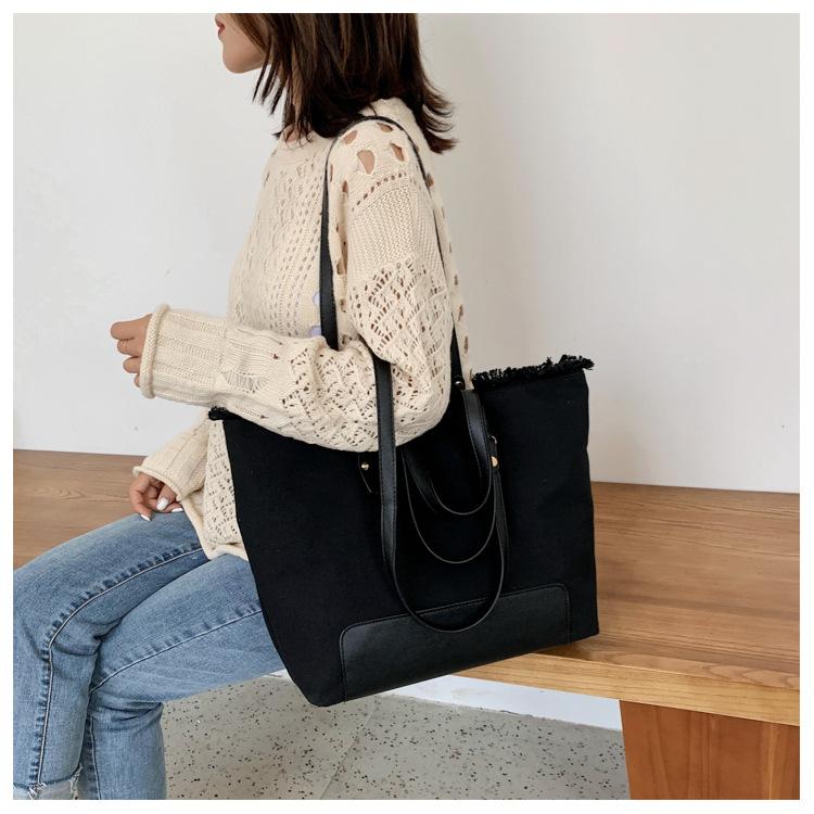 Cross Body Big Bag Woman 2021 Style Korean Version Simple Versatile One-shoulder Summer Large Capacity Handbag Fashion Tote, Beige
Cross Body Big Bag Woman 2021 Style Korean Version Simple Versatile One-shoulder Summer Large Capacity Handbag Fashion Tote, Beige