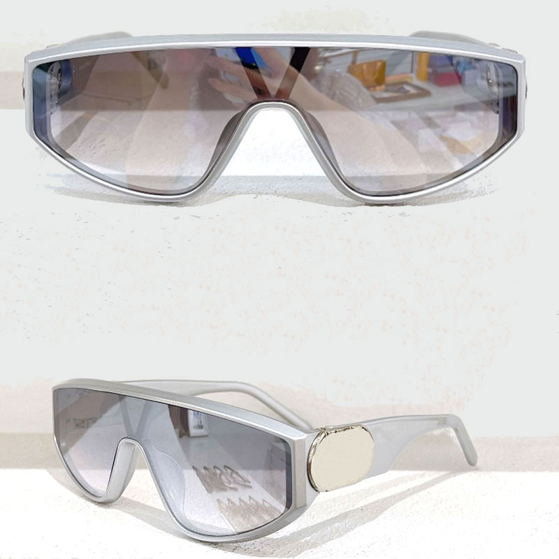 Ladies Sunglasses 1480 winter Ski Snowboard Goggles unisex windproof Skis Goggless Motocross designer sunglassess 1480U
Ladies Sunglasses 1480 winter Ski Snowboard Goggles unisex windproof Skis Goggless Motocross designer sunglassess 1480U
