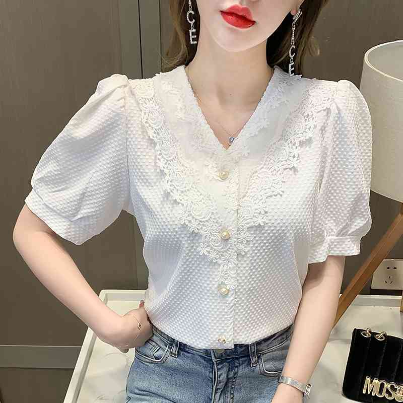 Summer Women Korean Fashion V-Neck Short-sleeved Casual Blouses Shirts White Sky Blue Lace Decoration Office Lady Elegant Tops 210515