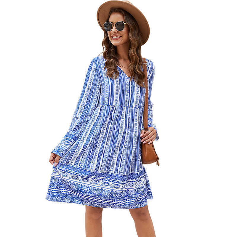 V Neck Long Sleeve Vintage Print Hollow Out Dress Women Summer Boho Casual Loose Elegant Streetwear Knee Length Dresses 210608, Black
V Neck Long Sleeve Vintage Print Hollow Out Dress Women Summer Boho Casual Loose Elegant Streetwear Knee Length Dresses 210608, Black
